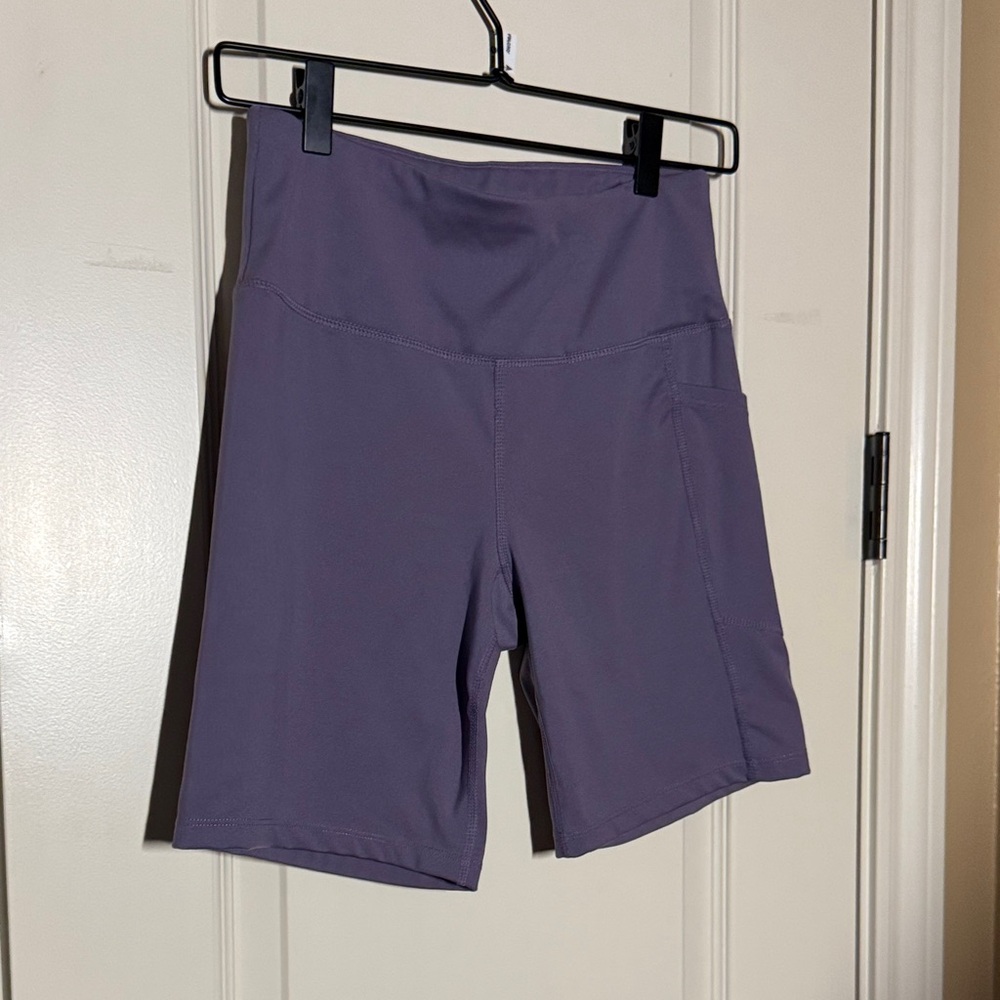 DKNY Women's Lavender Bike Shorts